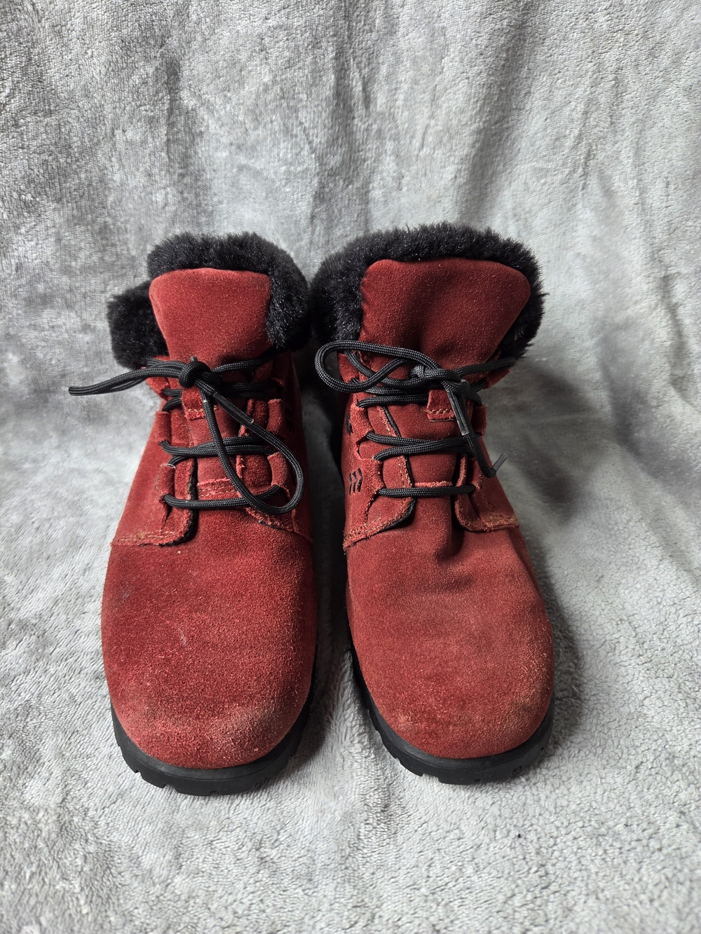 Sporto Red Suede Lace-Up Fur Collar Ankle Boots